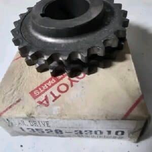 PIÑON BARRA LEVA,TOYOTA CRECIDA 18R, COROLLA 1974-1983 TE47  TE71
