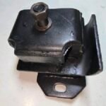 BASE DE MOTOR,ISUZU NHR RH,  NHR120 4HG1 y NPR 4HF1