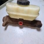CILINDRO MAESTRO DE FRENO,FORD 200-250 1987-1995 ,AUTO SHELF/BIN 4  ADAPTABLE