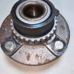 MANZANA POSTERIOR,HYUNDAI ACCENT  1998-2000  CON ABS