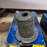 BOCIN DE PLATO,CHEVROLET NOVA, MALIVU, PONTIAC, CAPRICE  1973-1977   INFERIOR